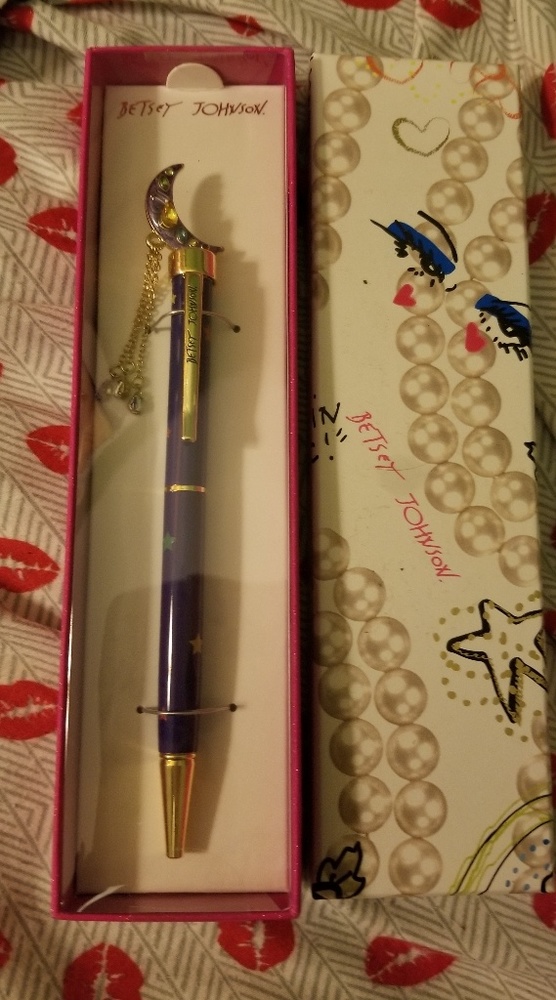 Betsey Johnson Moon Pen
